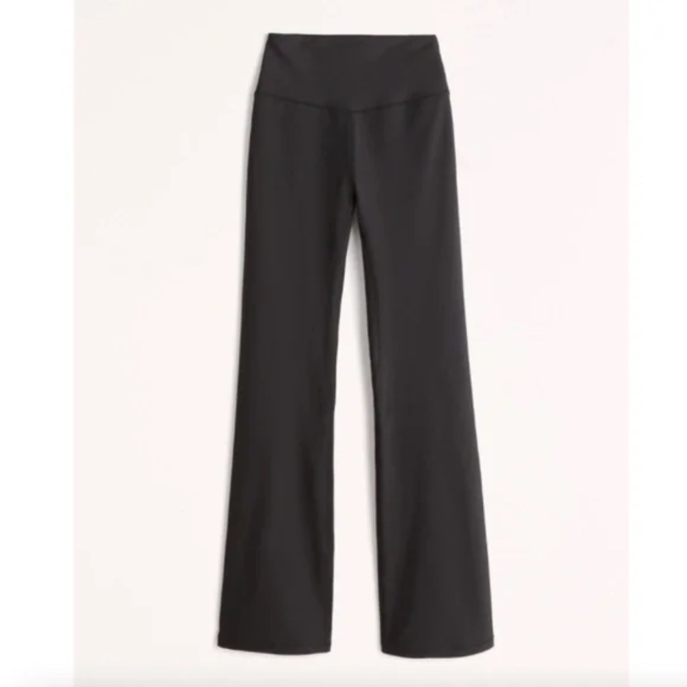 Your Personal Best YPB sculptLUX Flare Legging in black Women size XS Short - Picture 3 of 5